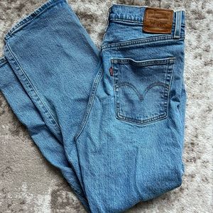 Levi’s Ribcage Straight Jeans